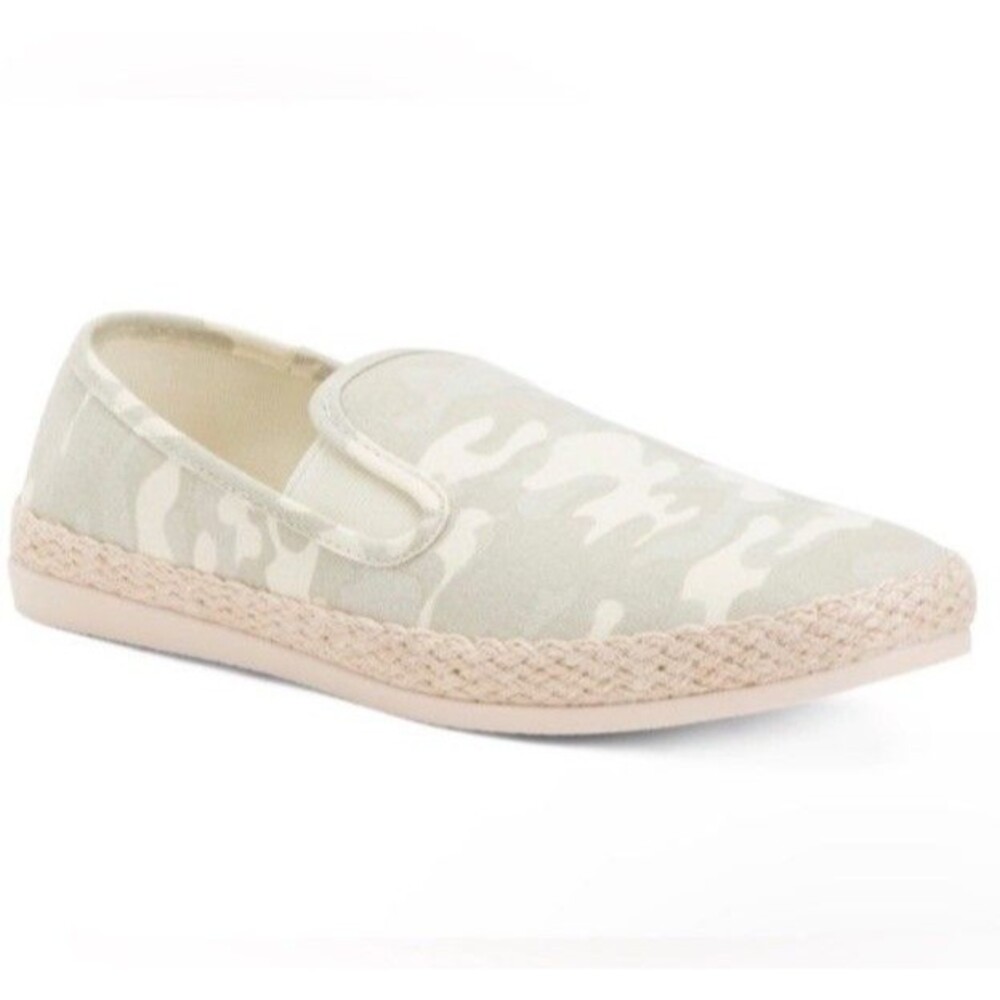 Espirit Women Slip-on Espadrille Flats Camouflage Size 8.5 NWT